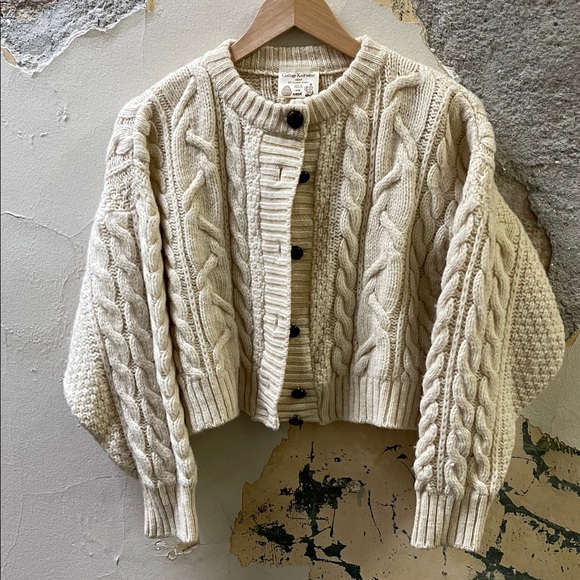 Sweaters - Vintage Cottage Knitwear Wool Cardigan